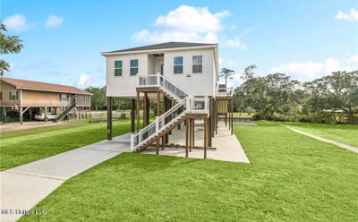 37 Good St Bay Saint Louis, MS 39520