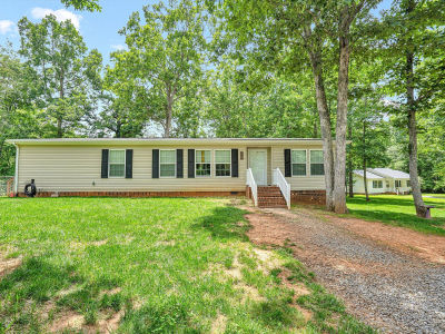 1060 Marble Creek Ct Lynch Station, VA 24571