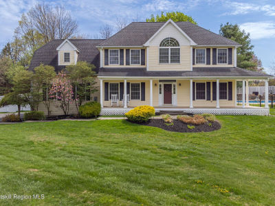 12 Ridgeview Ln Marlboro, NY 12542