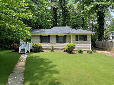 2233 Park Ter College Park, GA 30337