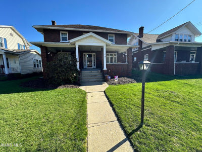 604 Walnut St Roaring Spring, PA 16673