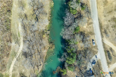 528 NW River Rd Martindale, TX 78655