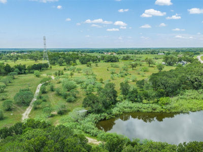 401 Fm 672 Dale, TX 78616