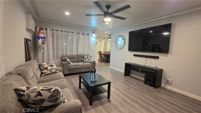 4020 E 61st St Huntington Park, CA 90255