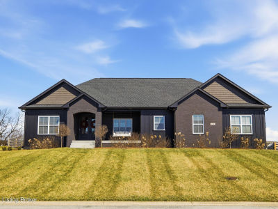 125 Jacks Ct Fisherville, KY 40023