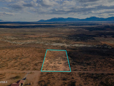 1092 E Elijah Pl LOT 7 Huachuca City, AZ 85616