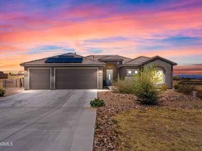 6647 E Big Spur Cir Hereford, AZ 85615