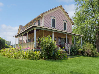 20W561 Army Trail Blvd Addison, IL 60101