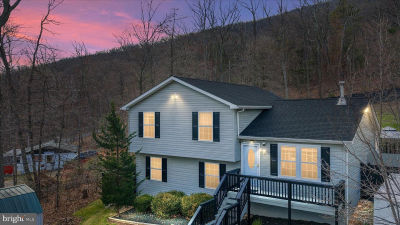 109 Huron Trl Winchester, VA 22602
