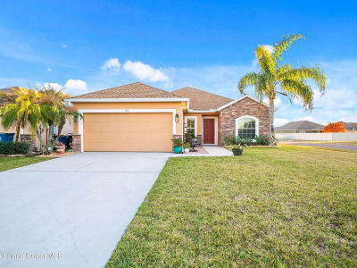 189 Wishing Well Cir SW Palm Bay, FL 32908