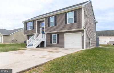 285 Wren St N Martinsburg, WV 25405