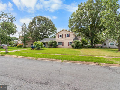 1115 Hamlin Rd Waldorf, MD 20602