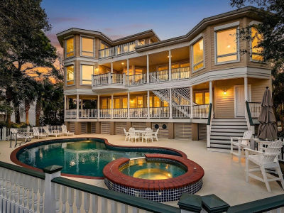 27 Waterway Island Dr Isle Of Palms, SC 29451