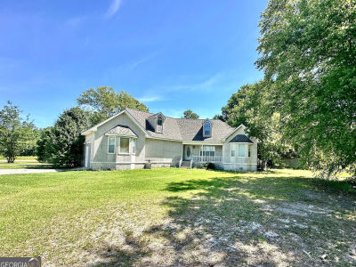 1682 Pearson Hwy Homerville, GA 31634