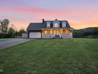 228 Sunrise Ln Mountain City, TN 37683