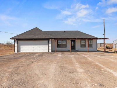 3131 N Alamo Rd Levelland, TX 79336