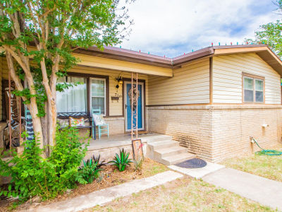 710 W 5th St Post, TX 79356