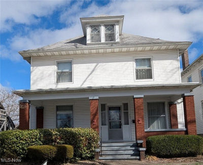 955 Adair Ave Zanesville, OH 43701