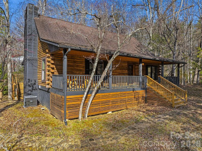 55 Valley Ln Pisgah Forest, NC 28768