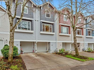 8721 NE 17th St Vancouver, WA 98664