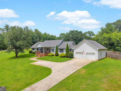 1258 Old Beacon Light Rd Hartwell, GA 30643