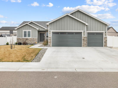 2862 Heathrow Ave Casper, WY 82609