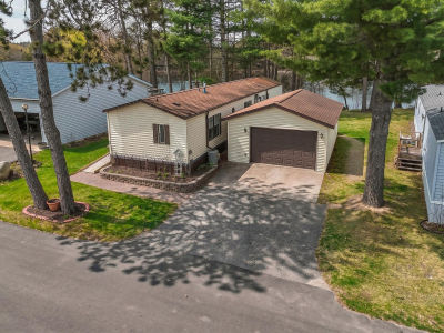 57 Edgewater Ct Rhinelander, WI 54501