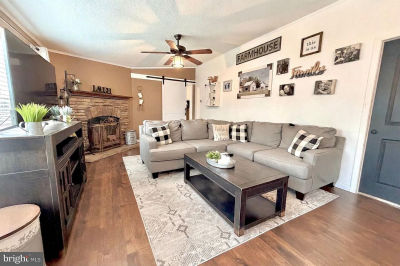 219 Mallard Run Rd Warfordsburg, PA 17267