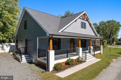 206 Point Ln Solomons, MD 20688