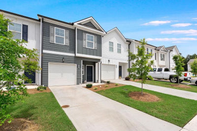 295 Regent Park Hoschton, GA 30548