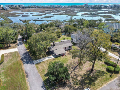145 Midway Dr Pawleys Island, SC 29585