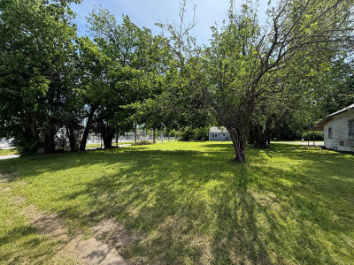 300 C St SE Ardmore, OK 73401