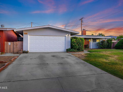1626 E Avenue Q11 Palmdale, CA 93550