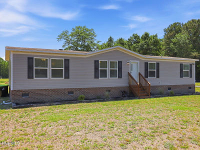 2948 Old New Bern Rd Chocowinity, NC 27817