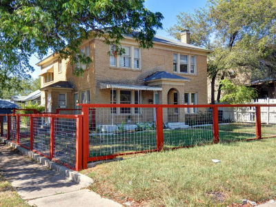 2844 Travis Ave Fort Worth, TX 76110