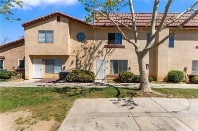 1750 E Avenue Q14 Palmdale, CA 93550
