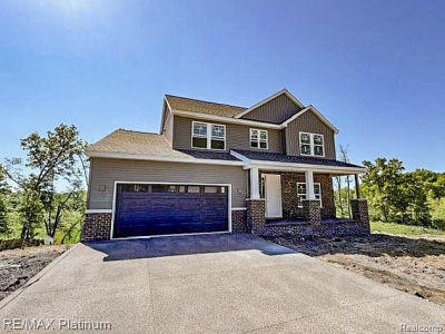 4570 Stillmeadow Dr Howell, MI 48843