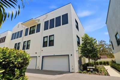 946 Highland Ave Unit 16 Dunedin, FL 34698