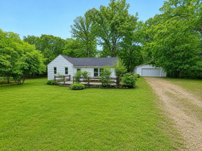 20419 Woodmar St Lowell, IN 46356