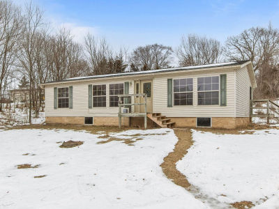 W5492 Bend Rd Princeton, WI 54968