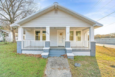 306 E Savannah St Calhoun Falls, SC 29628