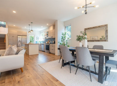 424 26th Ave S Seattle, WA 98144