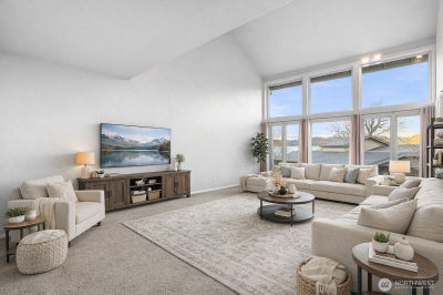 17303 Spanaway Loop Rd S Unit 2 Spanaway, WA 98387