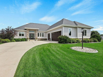 1098 Brynhill Dr Oregon, WI 53575