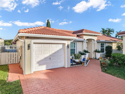 4512 NW 60th St Coconut Creek, FL 33073