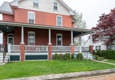 610 W 2nd Ave, Parkesburg, PA 19365, USA