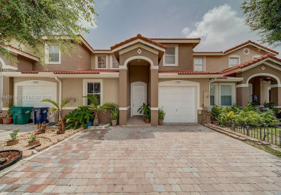 27461 SW 138th Ave Homestead, FL 33032