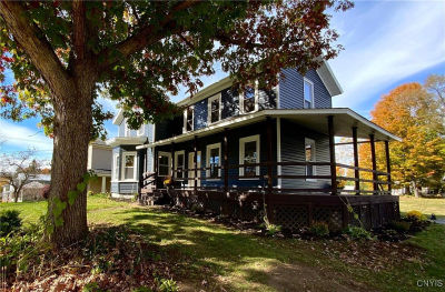 120 Lilac Park Dr Mannsville, NY 13661