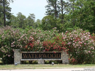 97 Park Ln Huntsville, TX 77320