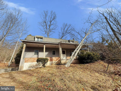 1500 Pottsville St Lykens, PA 17048